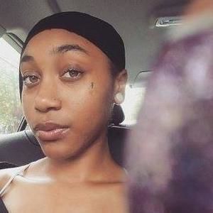 Meet your Posher, Lyric